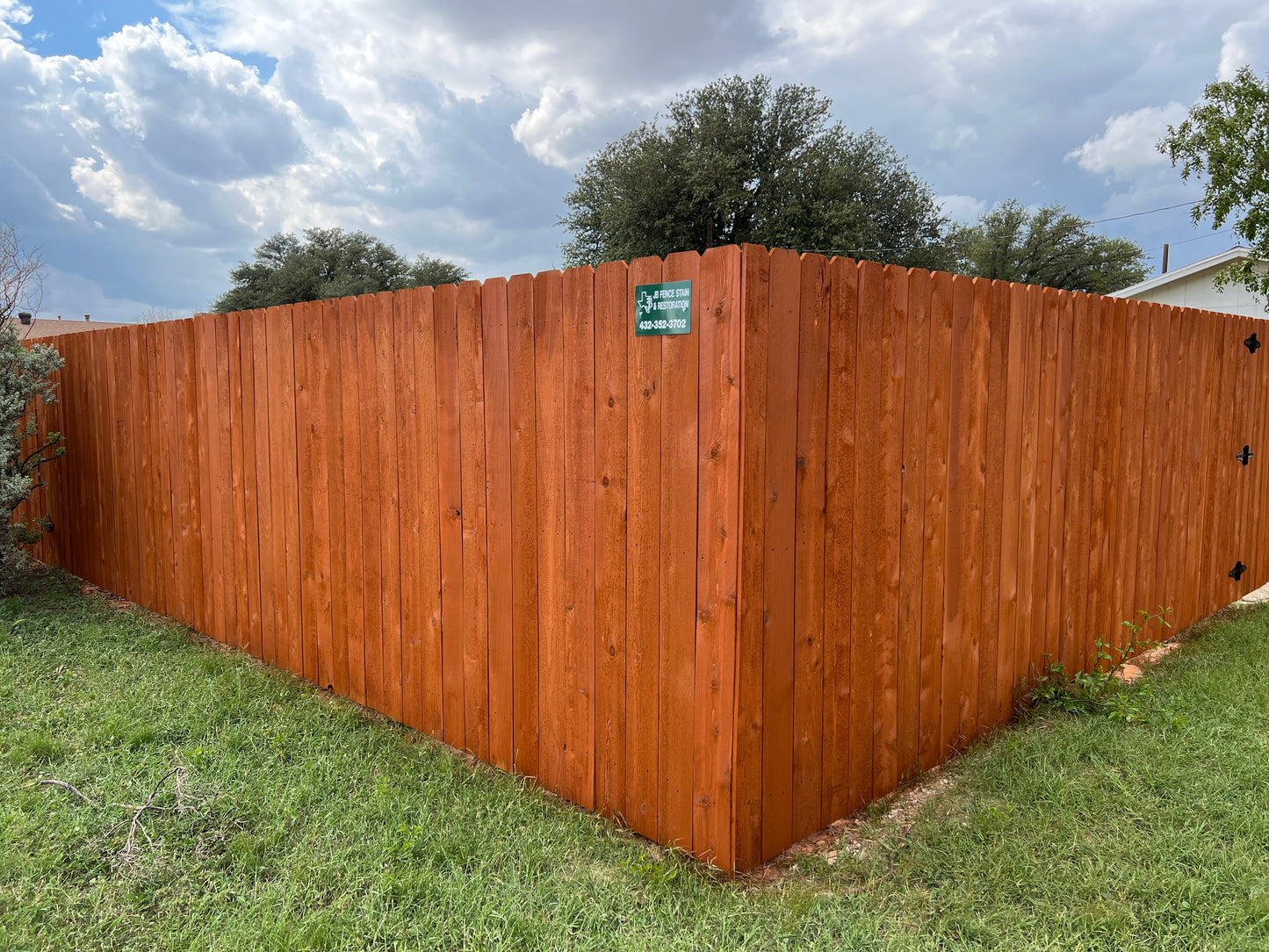 EXPERT Stain & Seal | Semi-Solid Fence, Deck and Wood Stain & Sealer