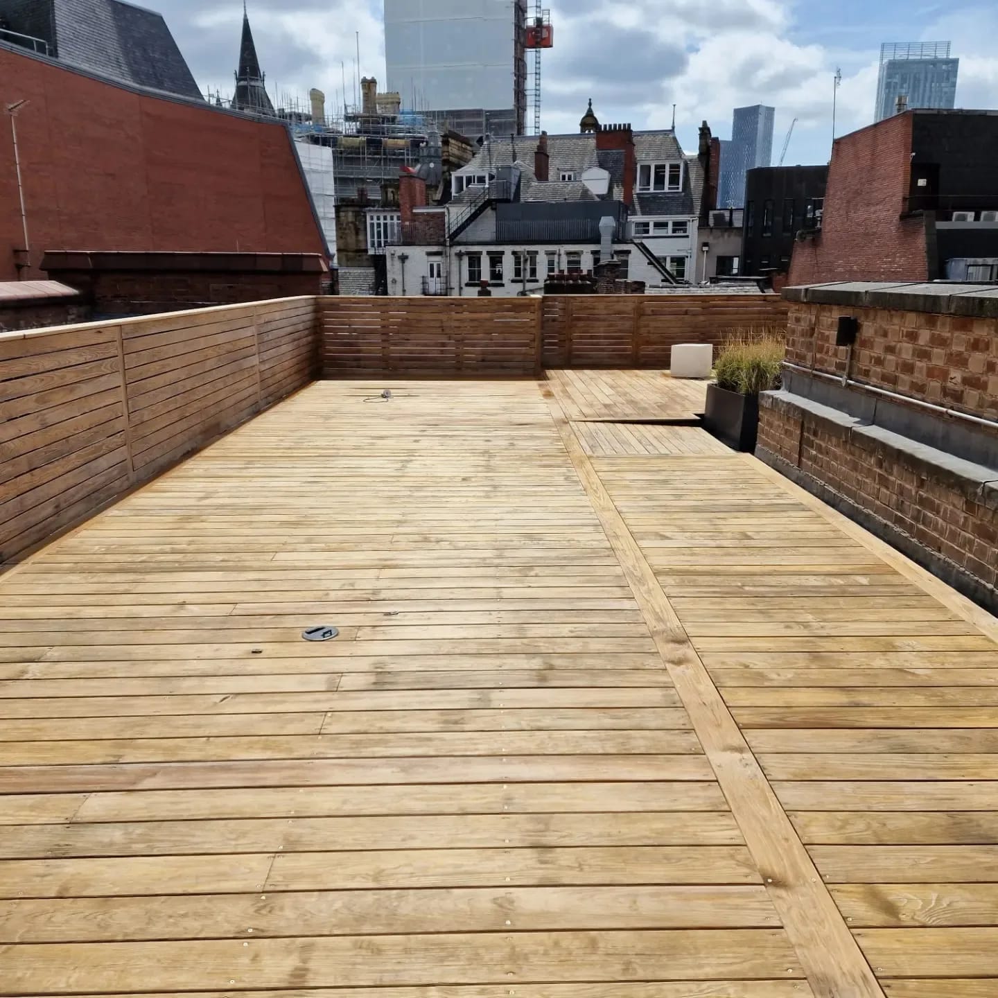 DeckClean Pro