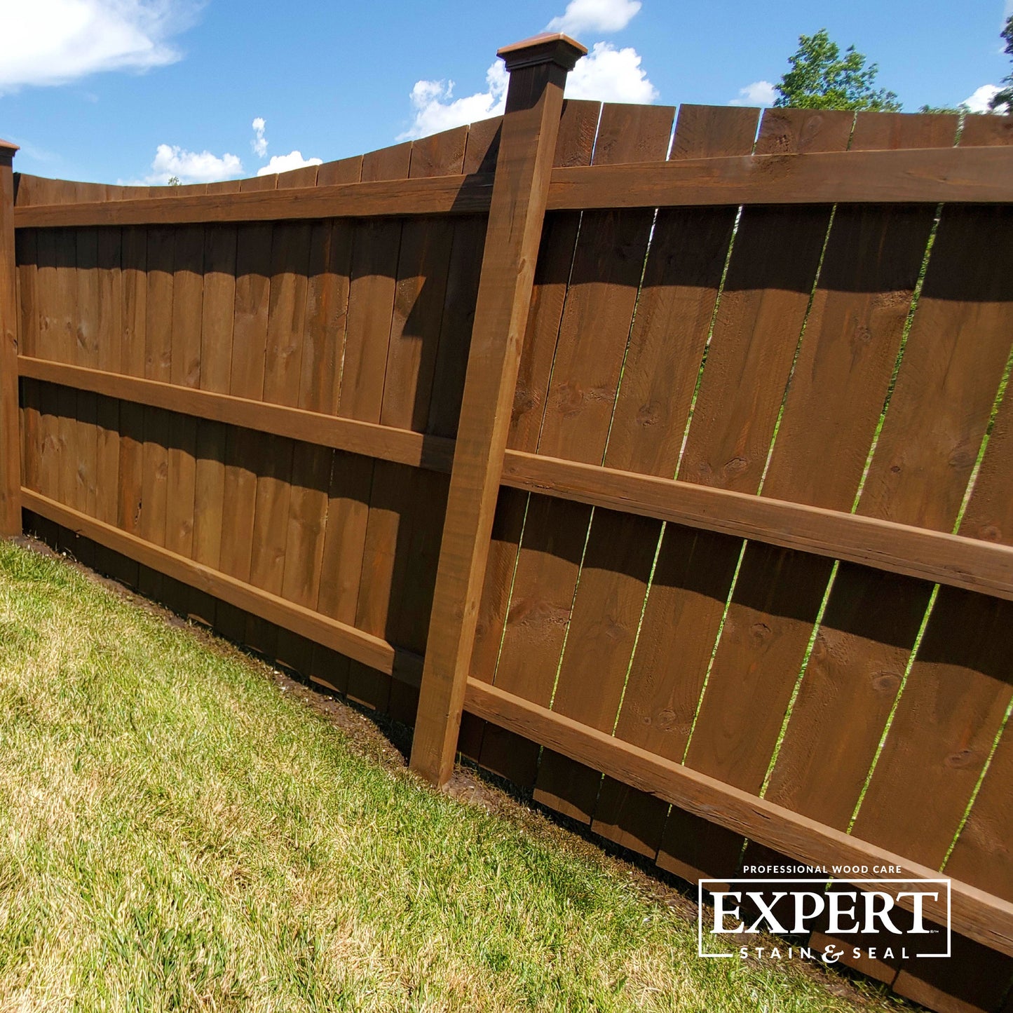 EXPERT Stain & Seal | Semi-Solid Fence, Deck and Wood Stain & Sealer