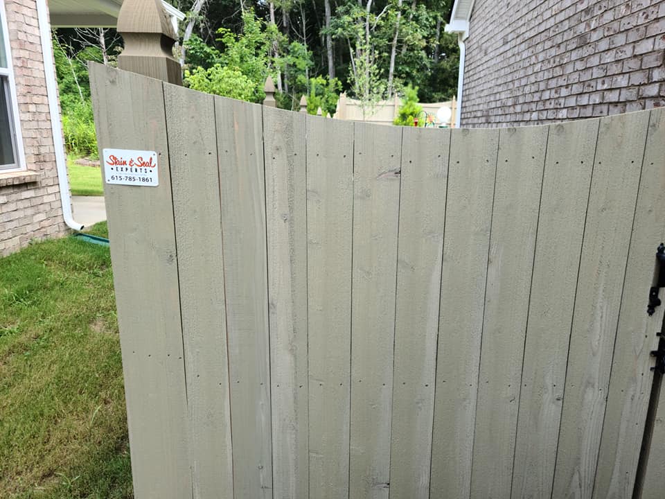 EXPERT Stain & Seal | Semi-Solid Fence, Deck and Wood Stain & Sealer